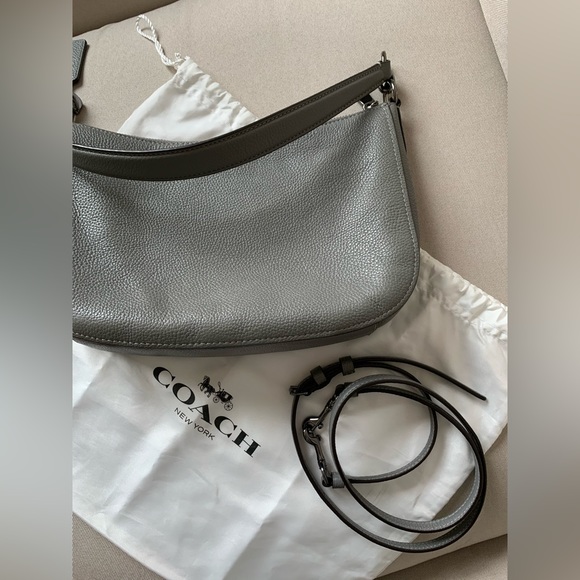 Coach Purse - Picture 4 of 6